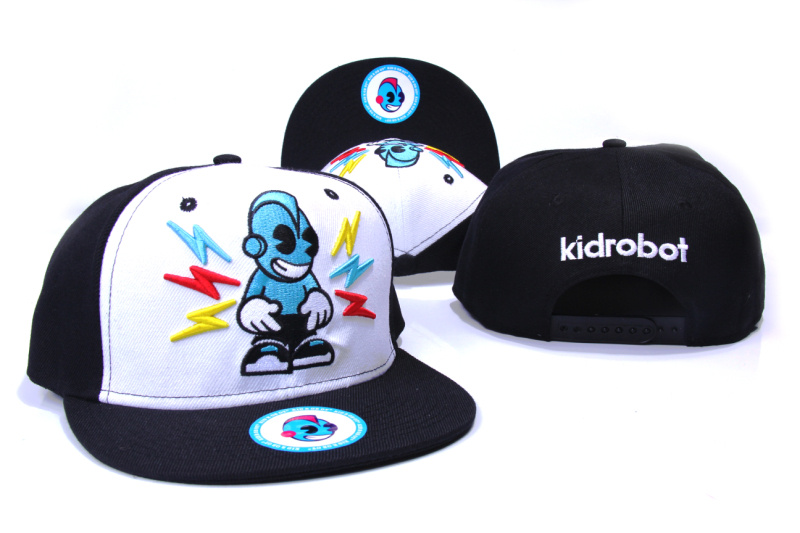 Kidrobot Snapback Hat id11